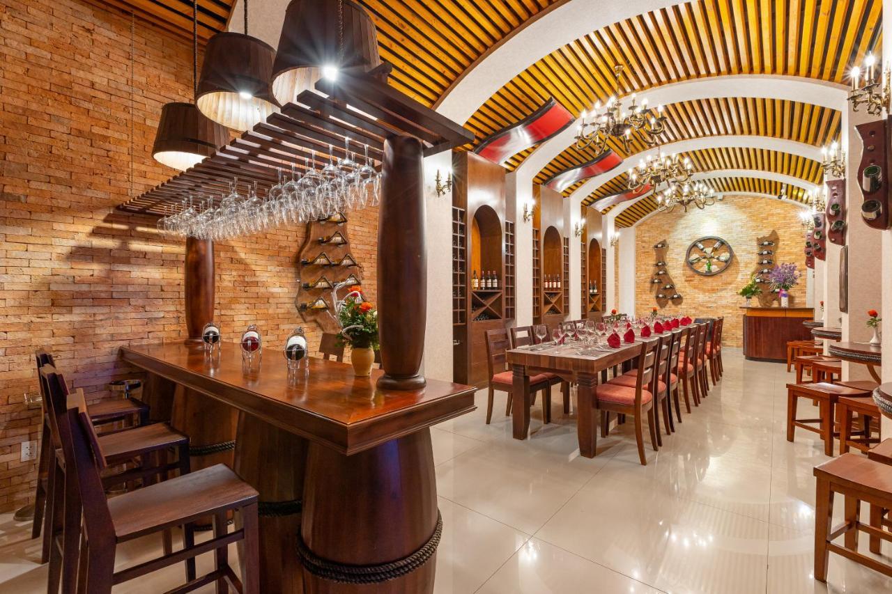 Anh Phát Resort Tinh Gia Kültér fotó